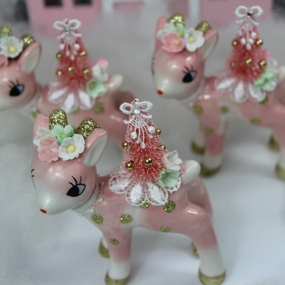 Pink Deer & Bottle Brush Tree Figurine: Vintage Style Christmas Decor - Picture 2 of 10